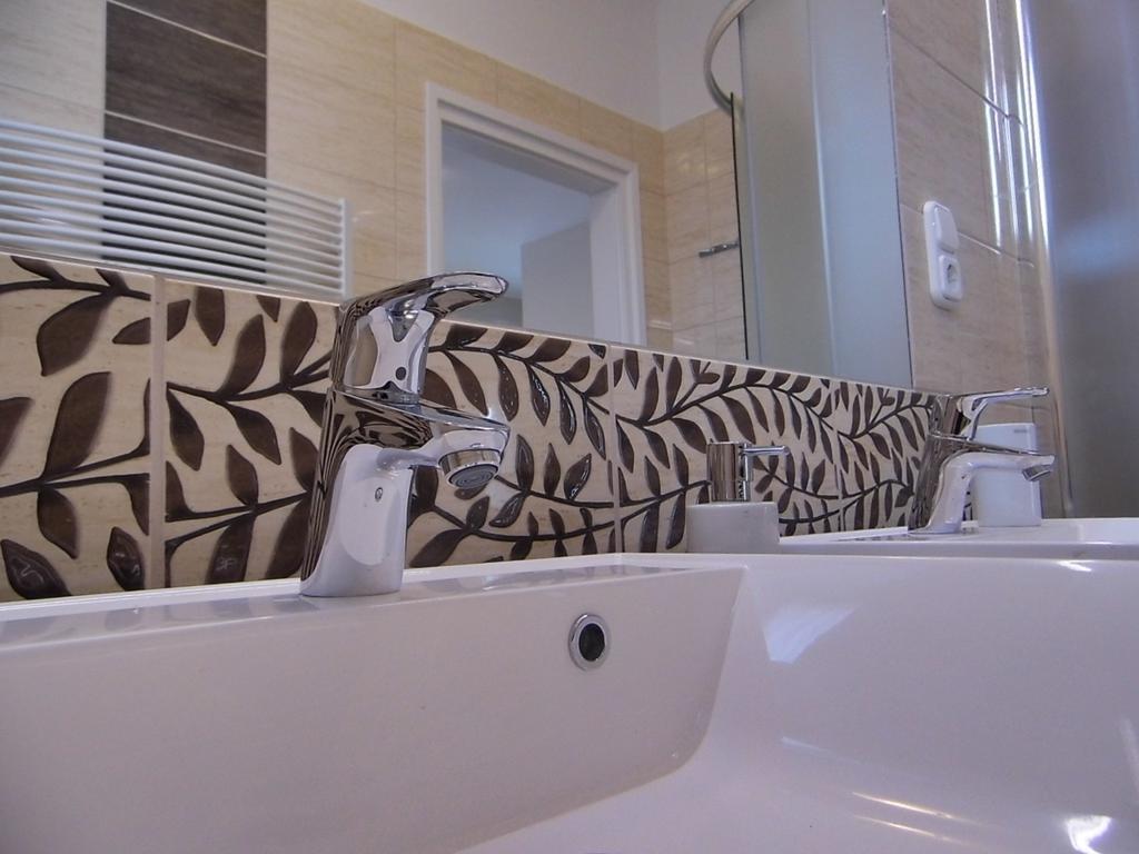 Alfa Apartman Sárvár Habitación foto